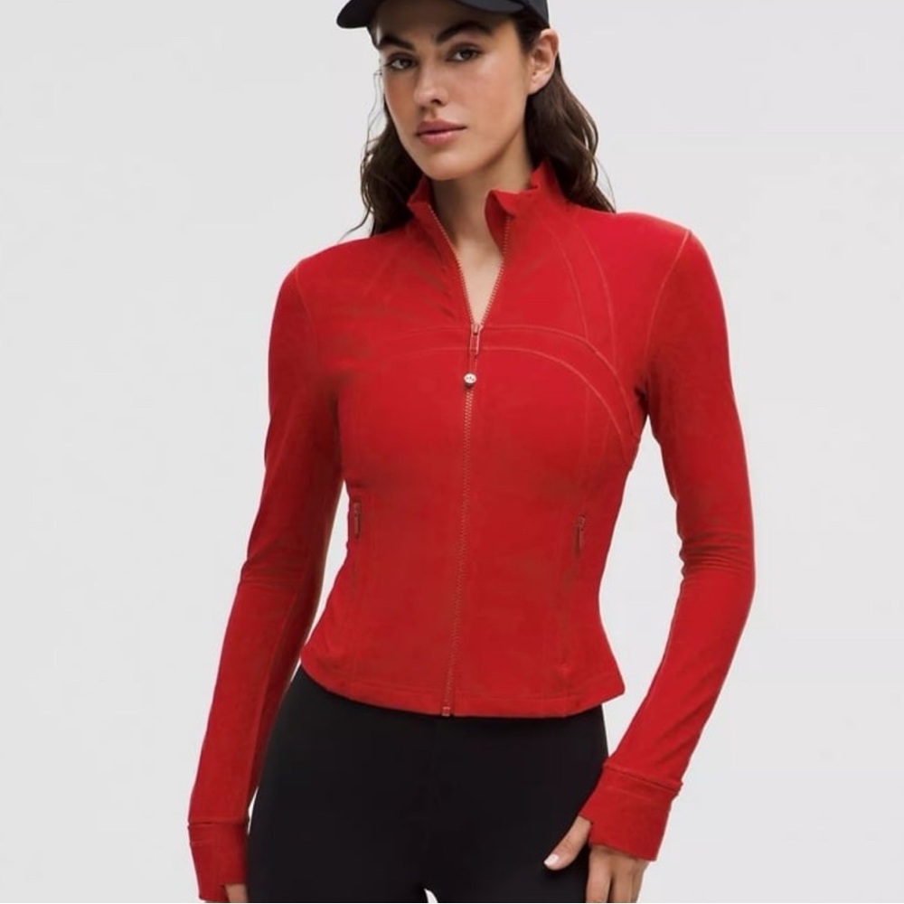 NWT Lululemon define jacket cropped Nulu Dark Red size 2